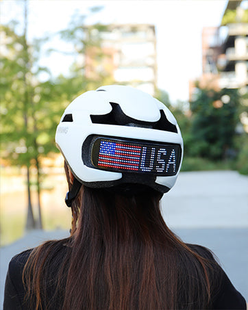 Smart Bike Helmet with Intelligent App Control & Built-In Safety System